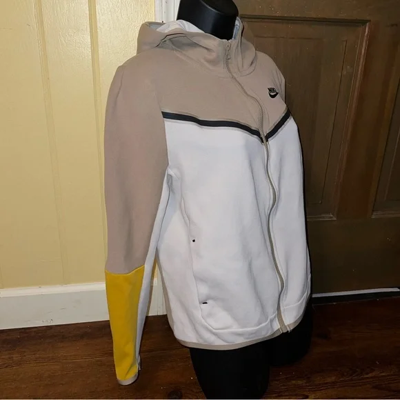 Nike Kids Sportswear Tech Fleece Tan White Active Zip Up Hooded Jacket Size XL - Picture 5 of 13